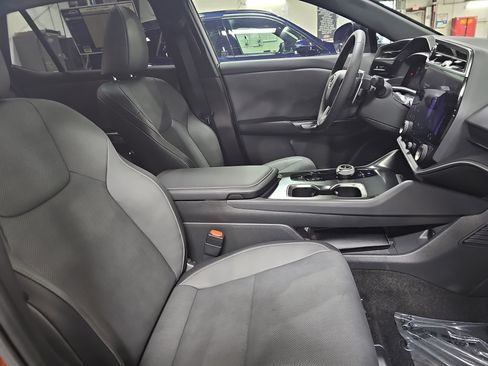Used 2024 Lexus RZ 300e Premium w/ Accessory Package (Z1) FWD image 10
