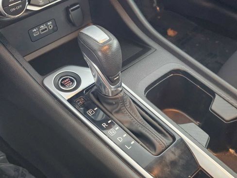 Used 2023 Nissan Sentra SV w/ All-Weather Package image 30