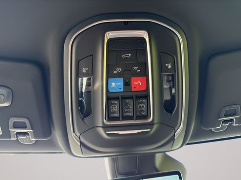 New 2026 Jeep Grand Cherokee Limited AWD/4WD image 15
