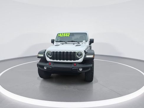 Used 2025 Jeep Wrangler Unlimited Rubicon w/ Safety Group AWD/4WD image 3