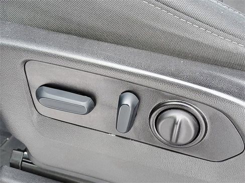 Used 2022 GMC Sierra 1500 Elevation image 6