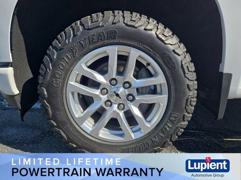 Used 2020 Chevrolet Silverado 1500 RST AWD/4WD image 18
