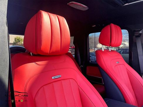 Used 2025 Mercedes-Benz G 63 AMG 4MATIC image 28