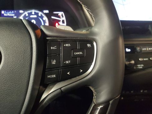 Used 2020 Lexus ES 350 w/ Premium Package image 19