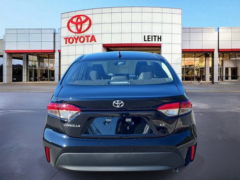 Used 2026 Toyota Corolla LE image 3