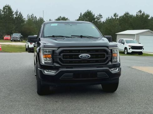 Used 2021 Ford F150 XLT w/ Equipment Group 302A High RWD image 3