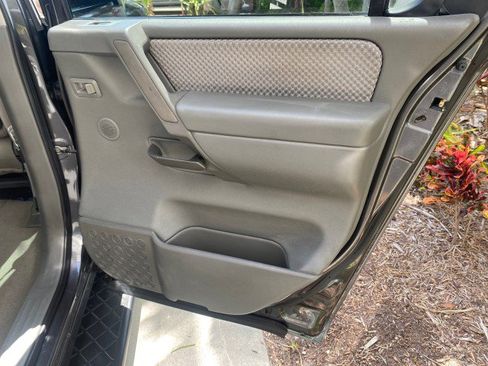 Used 2006 Nissan Armada SE image 98