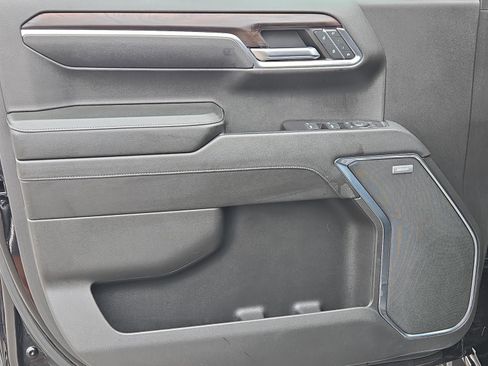 Certified 2023 GMC Sierra 1500 SLT w/ SLT Premium Package image 13