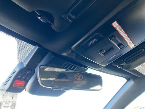 New 2026 Toyota Camry Hybrid image 26