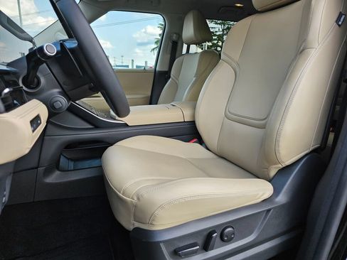 Used 2025 INFINITI QX80 Pure AWD/4WD image 25