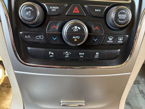 Used 2015 Jeep Grand Cherokee Overland w/ Advanced Technology Group image 28