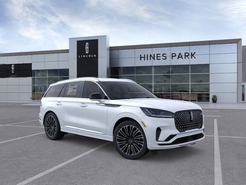 New 2026 Lincoln Aviator Black Label w/ Dynamic Handling Package image 7