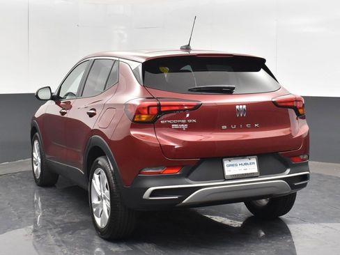 Used 2024 Buick Encore GX Preferred FWD image 2