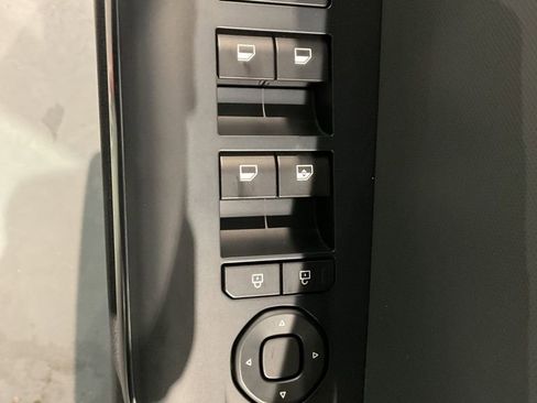 New 2025 Kia K4 LXS image 7