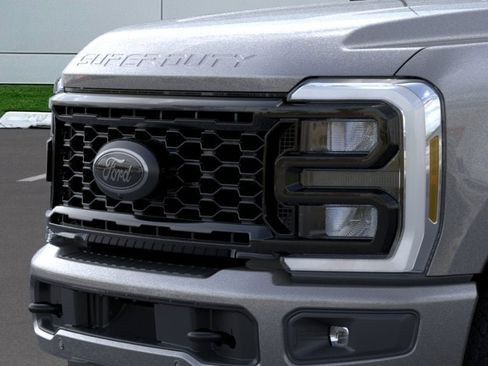 New 2026 Ford F350 Lariat AWD/4WD image 17