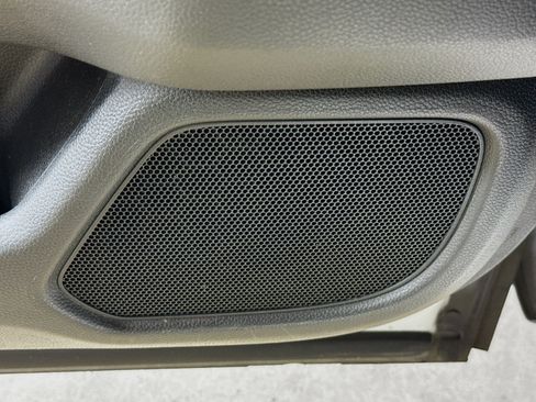 Certified 2023 Honda Pilot Touring image 22