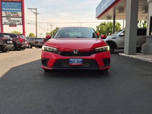 Used 2023 Honda Civic EX image 3