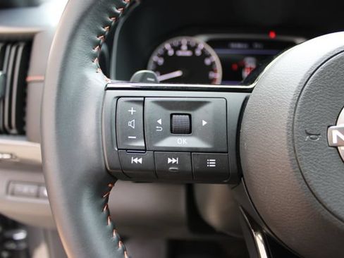 Used 2023 Nissan Pathfinder Rock Creek AWD/4WD image 15