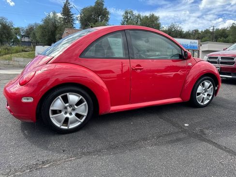 Used 2002 Volkswagen Beetle S image 11