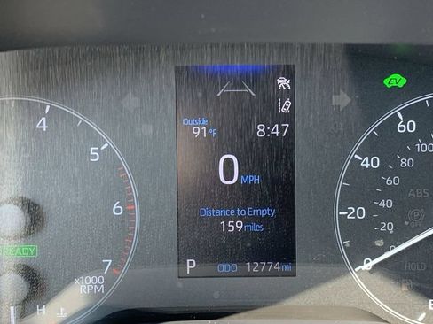 Certified 2025 Toyota Corolla LE FWD image 20