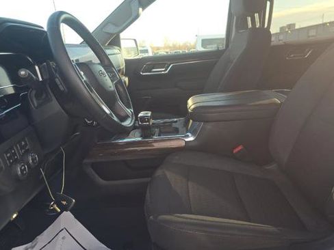 Used 2023 Chevrolet Silverado 1500 RST image 8