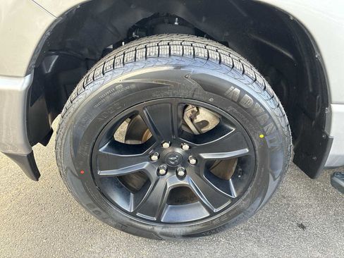 Used 2023 RAM 1500 Big Horn image 34