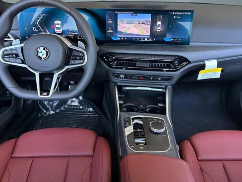 Used 2025 BMW 330i 330i w/ M Sport Package image 4