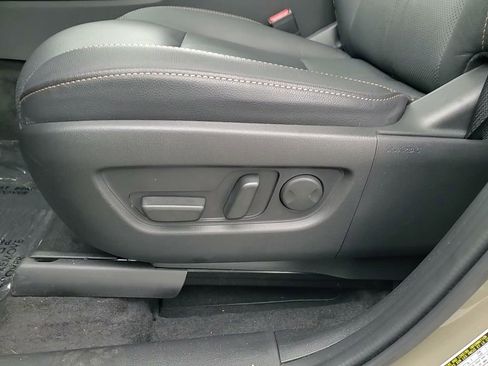 Certified 2025 MAZDA CX-70 Plug-In Hybrid w/ Premium Pkg image 13