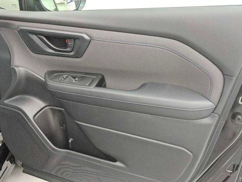 New 2026 Subaru Forester Premium image 30