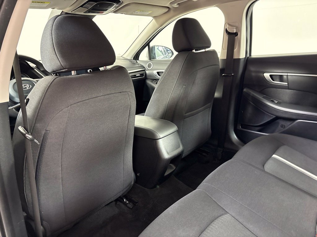 Used 2022 Hyundai Sonata SEL w/ Preferred Accessory Package FWD image 19