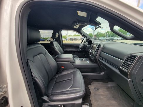 Used 2019 Ford Expedition Limited AWD/4WD image 37