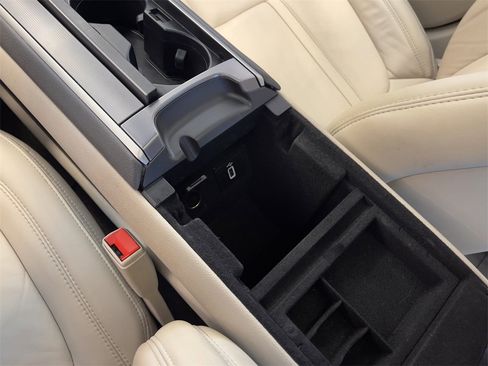 Used 2019 Lincoln MKZ Reserve w/ Reserve Plus Package image 26