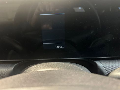 Used 2025 Kia K4 LXS image 40