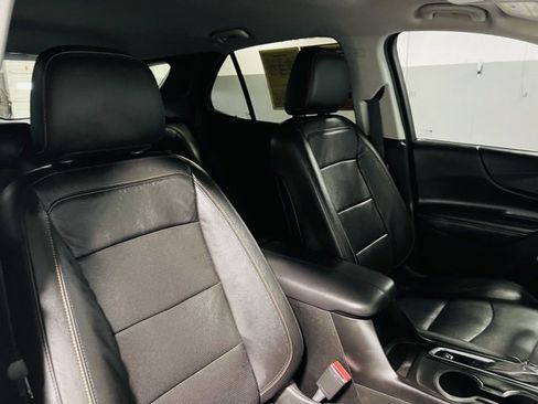 Used 2020 Chevrolet Equinox Premier image 28