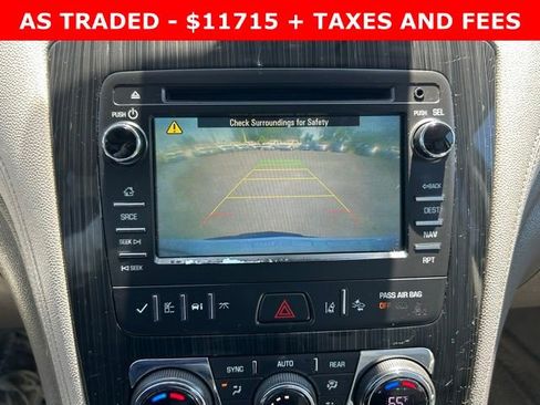 Used 2016 Chevrolet Traverse LTZ FWD image 25