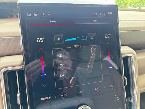 New 2026 GMC Yukon Denali AWD/4WD image 34