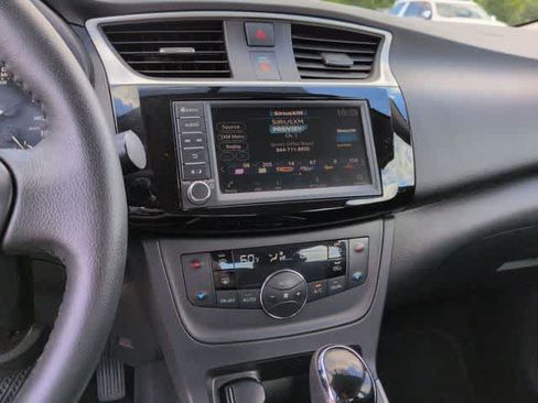 Used 2019 Nissan Sentra SV FWD image 27