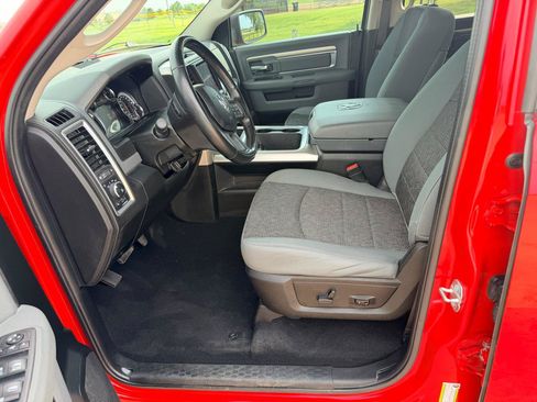 Used 2019 RAM 1500 Warlock AWD/4WD image 15