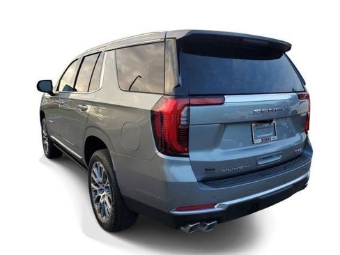 New 2026 GMC Yukon Denali w/ Denali Reserve Package RWD image 4