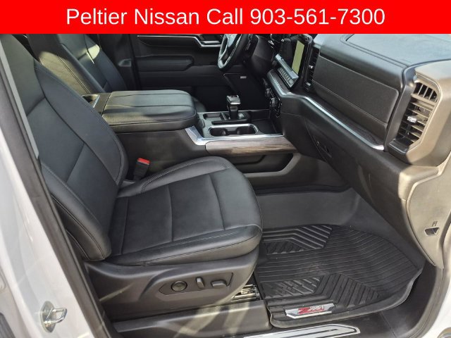 Used 2024 Chevrolet Silverado 1500 LTZ AWD/4WD image 11