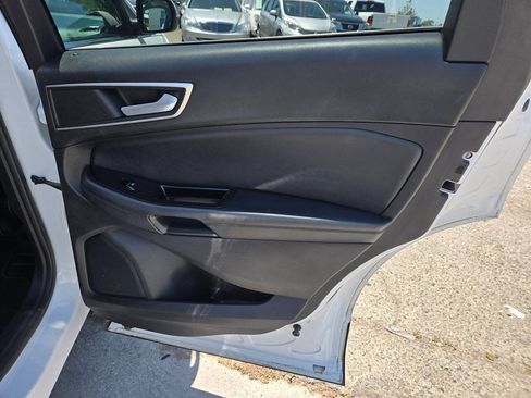 Used 2016 Ford Edge SEL w/ Equipment Group 201A FWD image 30