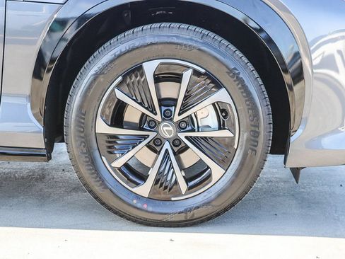 Used 2026 Lexus RZ 350e 2WD w/ Accessory Package (Z1) image 11