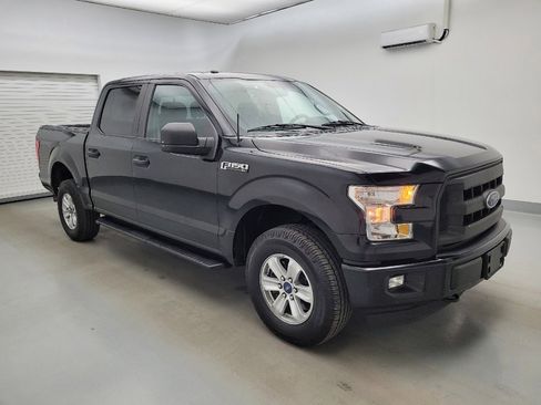 Used 2016 Ford F150 XL w/ Equipment Group 101A Mid AWD/4WD image 11