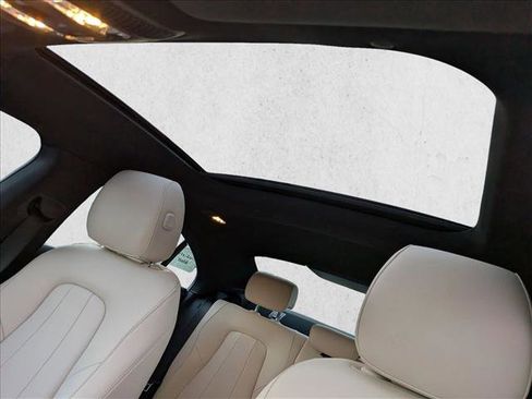 Certified 2025 Mercedes-Benz CLA 250 image 12