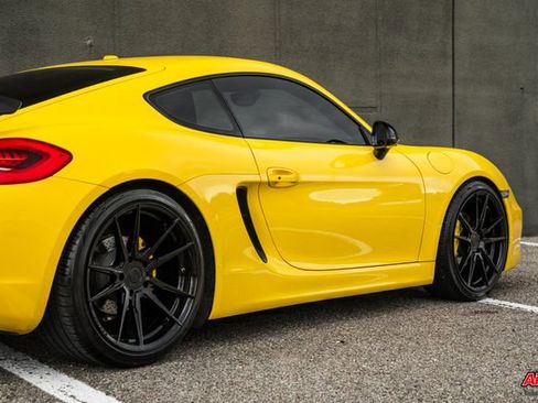 Used 2016 Porsche Cayman RWD image 52