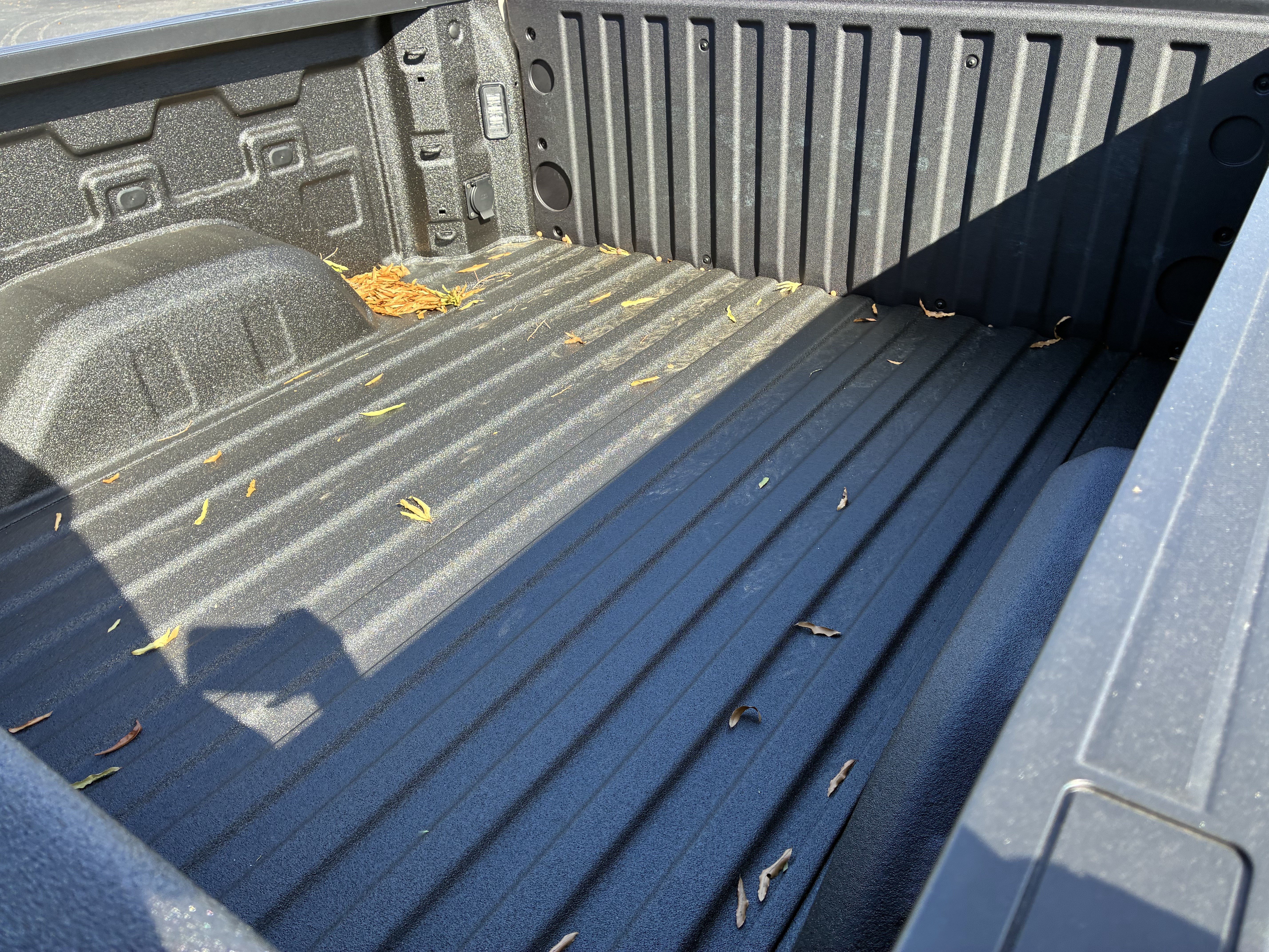 New 2026 Chevrolet Silverado 1500 RST AWD/4WD image 13