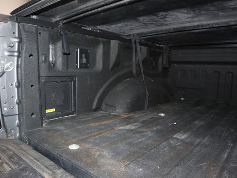 Used 2022 Ford F150 XLT w/ Equipment Group 302A High image 17