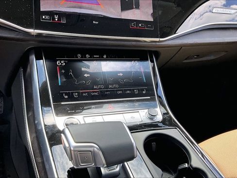 New 2026 Audi Q7 3.0T Premium Plus AWD/4WD image 16