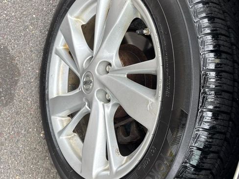Used 2013 Nissan Altima 2.5 SV FWD image 20
