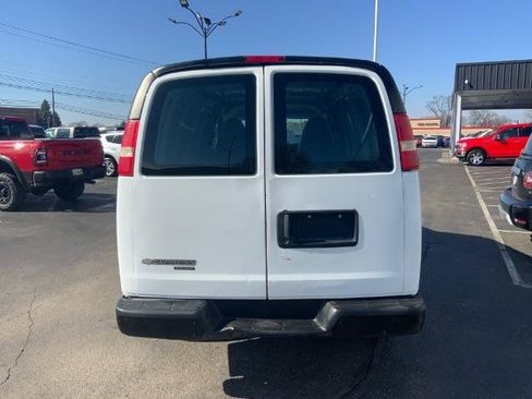 Used 2014 Chevrolet Express 2500 RWD image 6